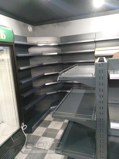 Продуктовий магазин —  (с. Битків, Надвірнянський р-н, Івано-Франківської обл.)