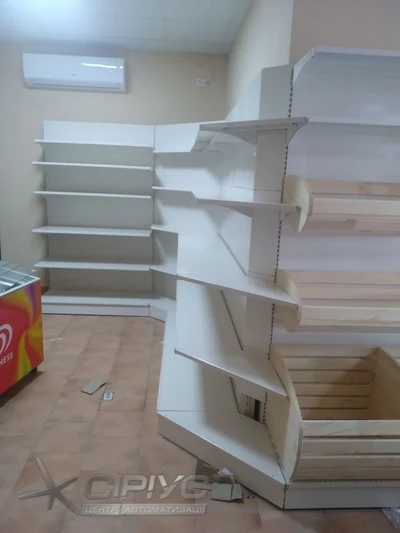 Продукти — Магазин (смт Делятин, Надвірнянський район, Івано-Франківська область)