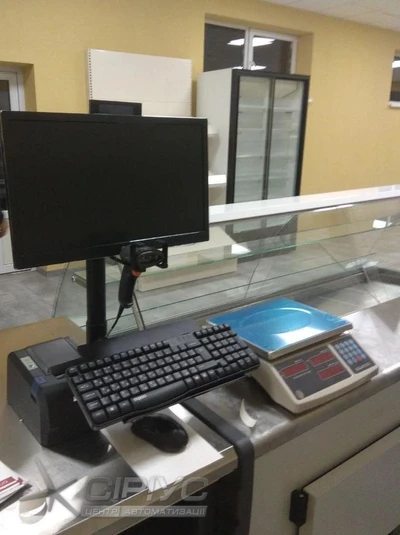 Продуктовий магазин —  (с. Кобаки, Косівський район, Івано-Франківська область)