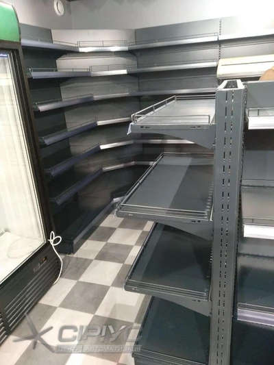 Продуктовий магазин —  (с. Битків, Надвірнянський р-н, Івано-Франківської обл.)