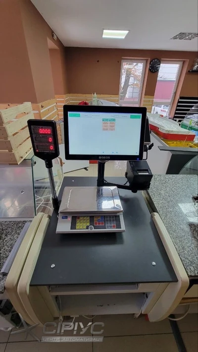 Ходорівський м'ясокомбінат — Продуктовий магазин