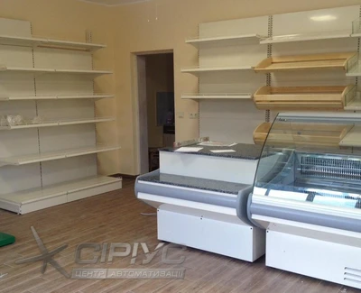 Продуктовий магазин —  (с. Битків, Надвірнянський район, Івано-Франківська область)