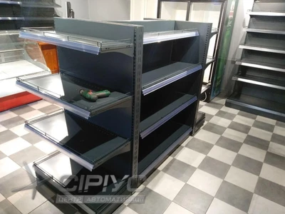 Продуктовий магазин —  (с. Битків, Надвірнянський р-н, Івано-Франківської обл.)